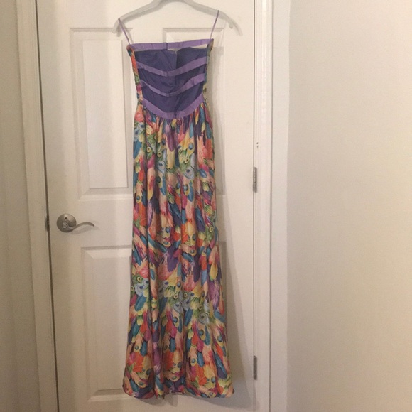 Maxi dress - Picture 2 of 2